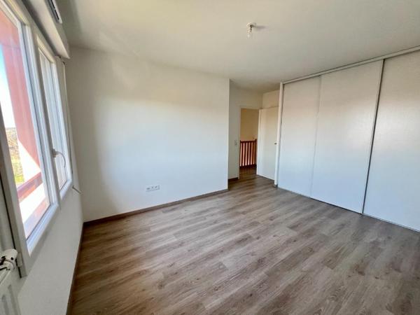 T4 avec garage, terrasse et jardin