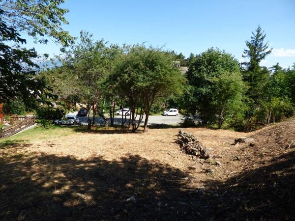 Terrain à Batir à vendre à Laye dans lesHautes-Alpes (05500), ref : 001/1566