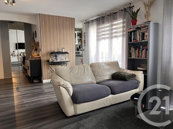 Appartement F3 à vendre  3 pièces - 62,45 m2 ST MAUR DES FOSSES - 94