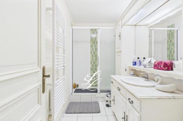 Vente - Appartement 5 pièces 104 m 2 RENNES (35000)