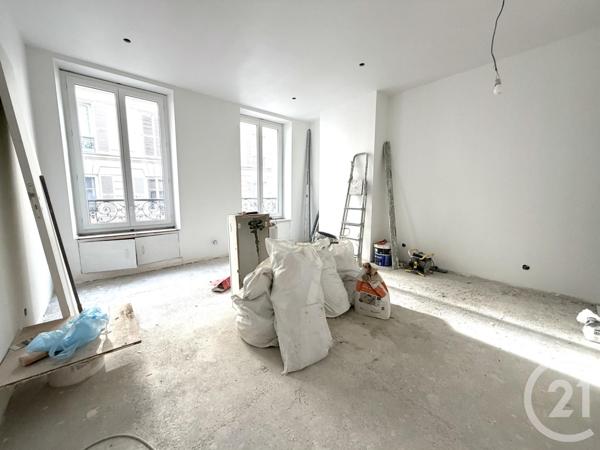 Appartement Studio à vendre  1 pièce - 27 m2 PARIS - 75018