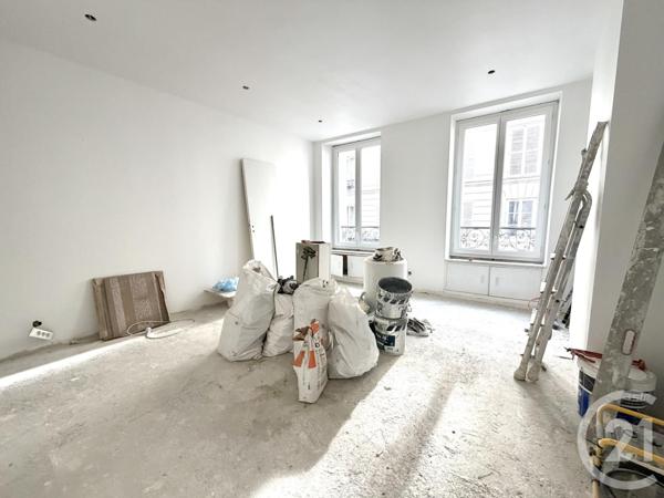 Appartement Studio à vendre  1 pièce - 27 m2 PARIS - 75018