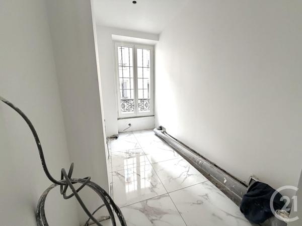 Appartement Studio à vendre  1 pièce - 27 m2 PARIS - 75018