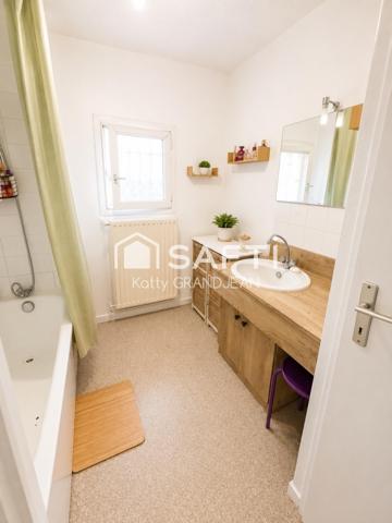 Maison à Péronnas T4 de 86M² avec jardin de 269m²