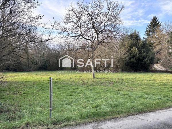 Maison et dépendance à rénover