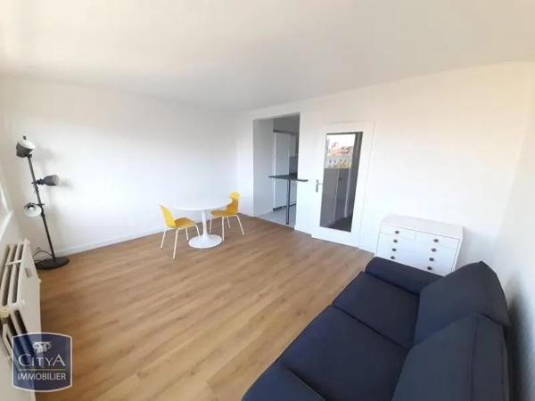 Appartement à louer 2 pièces 46.01m²