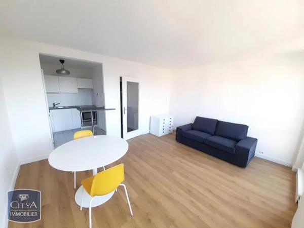 Appartement à louer 2 pièces 46.01m²