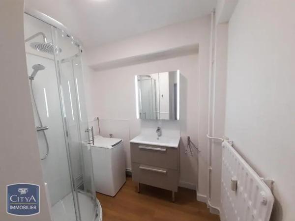 Appartement à louer 2 pièces 46.01m²