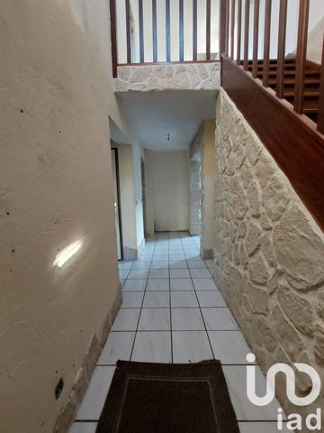 Maison à vendre 6 pièces 135 m² Saint-Thibault-des-Vignes