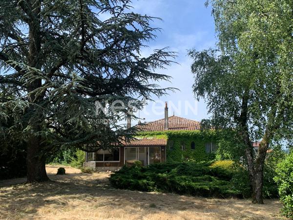 Maison Moncoutant Sur Sèvre 6 pièce(s) 124 m2 sur un jardin d'environ 880m²