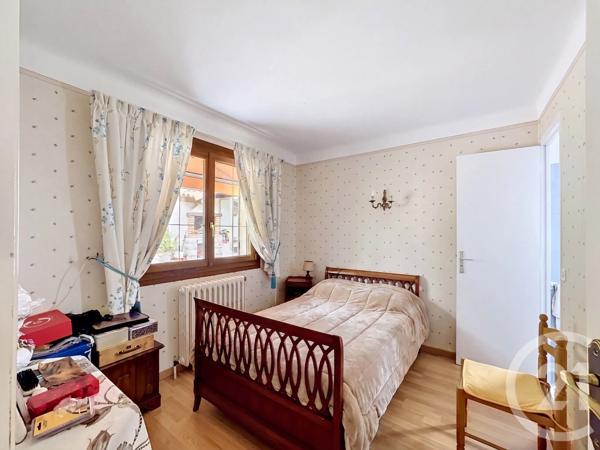 Maison à vendre  6 pièces - 110 m 2   MANDELIEU LA NAPOULE  - 06