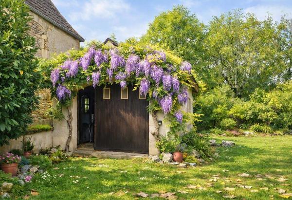 Maison en pierre du 19e siècle, 98m², 4 pièces, 2 chambres, garage, terrain 637?m²