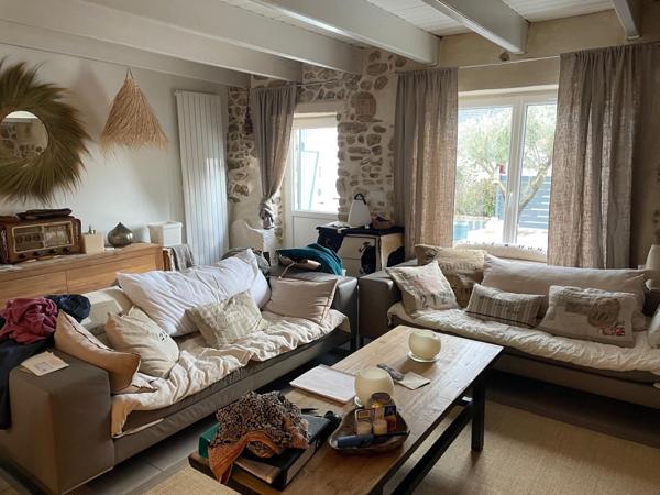 Maison de caractère rénovée avec deux chambres