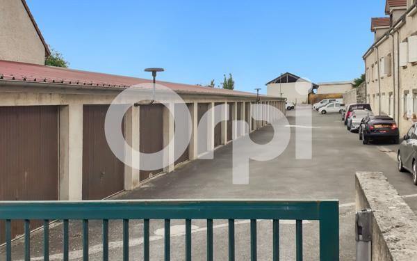 Stationnement à louer    Saint-Soupplets