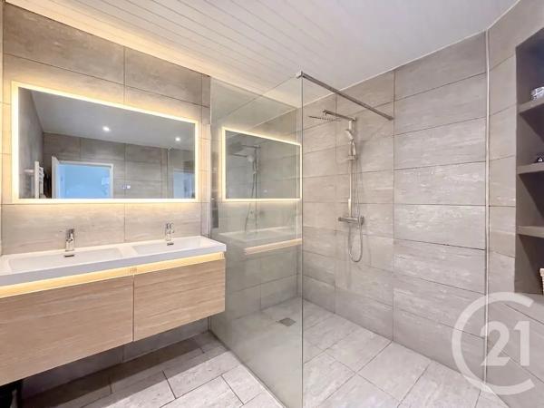 Maison à vendre  5 pièces - 186,14 m 2   MANDELIEU LA NAPOULE  - 06