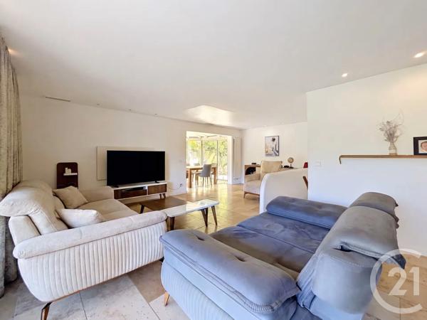 Maison à vendre  5 pièces - 186,14 m 2   MANDELIEU LA NAPOULE  - 06