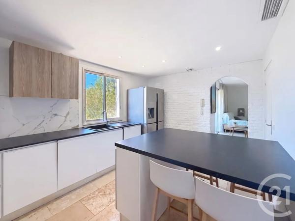 Maison à vendre  5 pièces - 186,14 m 2   MANDELIEU LA NAPOULE  - 06