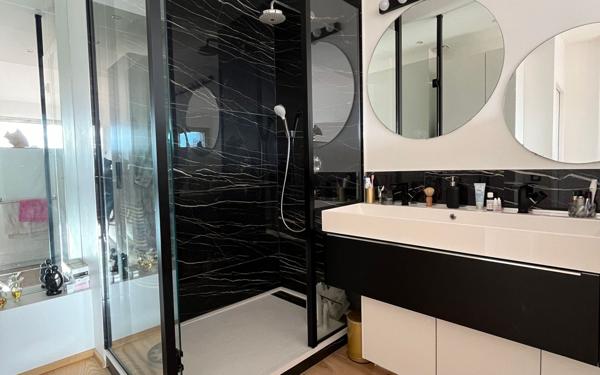 Appartement à vendre    4 pièces • 121,07 m2 La Rochelle