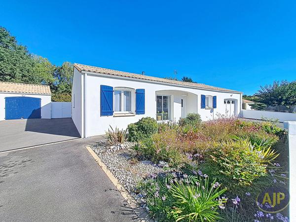 Maison à vendre Challans - 5 pièces, 127m² avec 4 chambre(s) à 346 500€ - AJP Immobilier Challans