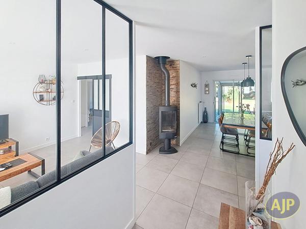 Maison à vendre Challans - 5 pièces, 127m² avec 4 chambre(s) à 346 500€ - AJP Immobilier Challans