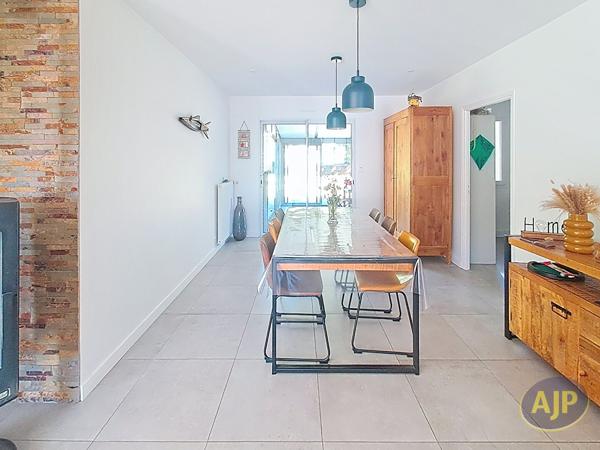 Maison à vendre Challans - 5 pièces, 127m² avec 4 chambre(s) à 346 500€ - AJP Immobilier Challans