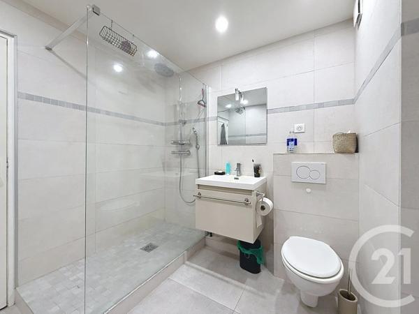 Appartement F3 à vendre  3 pièces - 57,66 m 2   ANTIBES  - 06