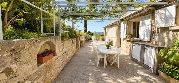 Maison
         6 pièces
        - 196 m² 492 900 € *