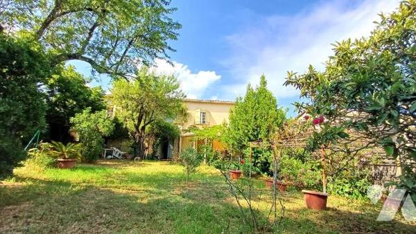 Maison de village avec son jardin tout proche du village à rénover
