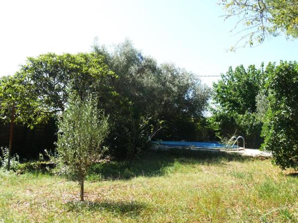 Maison de village avec son jardin tout proche du village à rénover