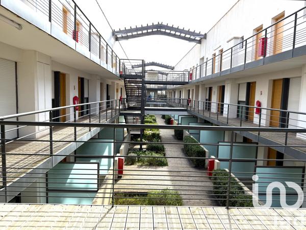 Studio à vendre 22 m² Éguilles