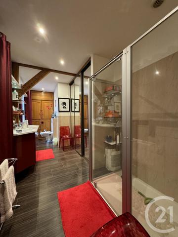 Appartement F4 à vendre  4 pièces - 166,77 m2 MOULINS - 03