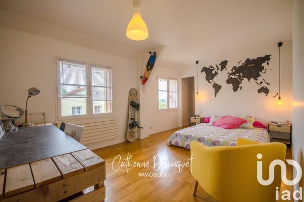 Maison d’architecte 10 pièces de 265 m² à Viry-Châtillon (91170)