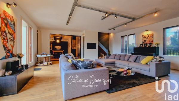 Maison d’architecte 10 pièces de 265 m² à Viry-Châtillon (91170)