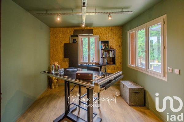 Maison d’architecte 10 pièces de 265 m² à Viry-Châtillon (91170)