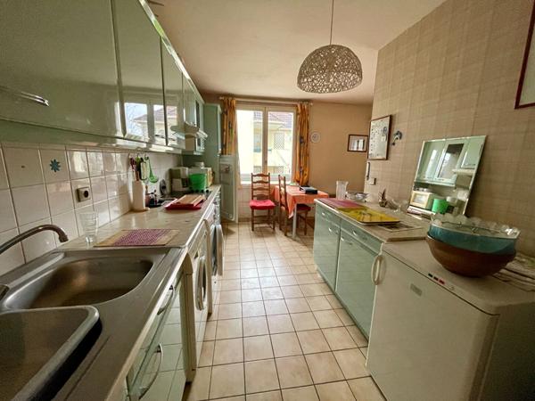 Appartement 3 pièce(s) Gif sur Yvette Chevry