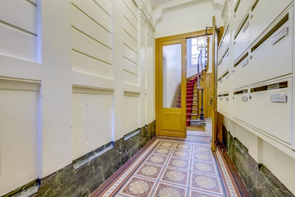 Appartement Paris 75017 Guy Môquet 4 pièces 73 m2
