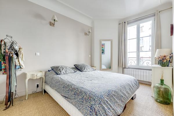 Appartement Paris 75017 Guy Môquet 4 pièces 73 m2