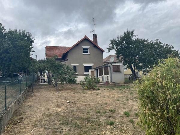 Maison à louer |  Availles-Limouzine |  3 pièces | 82 m²