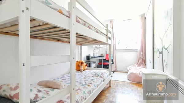Vente                                                      Maison
                        
                     6 pièces                      88 m2                     à Bondoufle