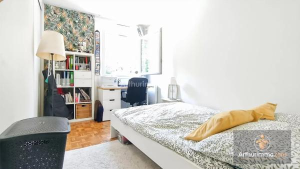 Vente                                                      Maison
                        
                     6 pièces                      88 m2                     à Bondoufle