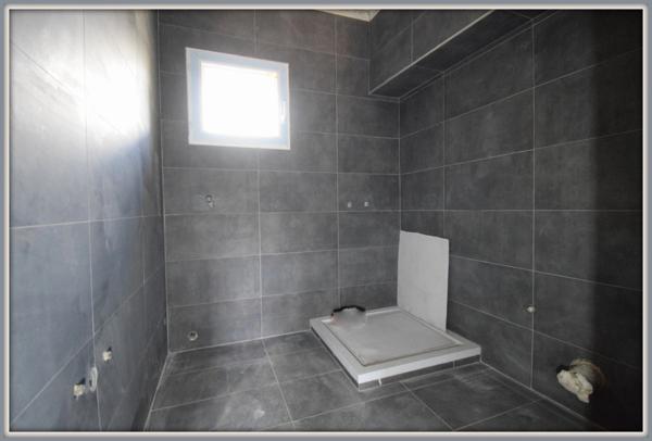 Appartement à vendre 3 pièces GRASSE dans hameau au calme