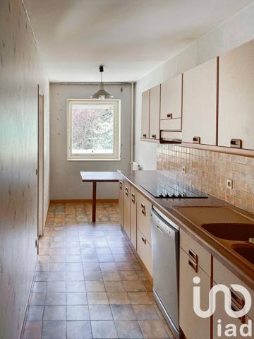 Appartement à vendre 4 pièces 84 m² Élancourt