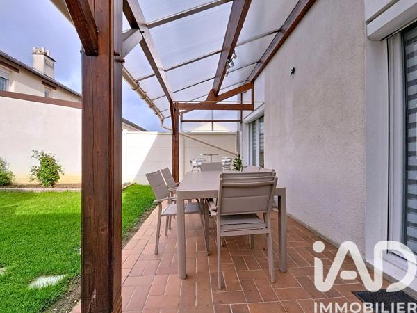 Maison à vendre 4 pièces 92 m² Aÿ-Champagne