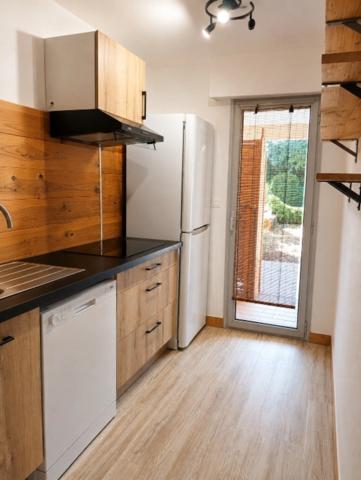 SAINT-RAPHAËL – VALESCURE | T3 EN REZ-DE-JARDIN AVEC GARAGE ET CAVE
