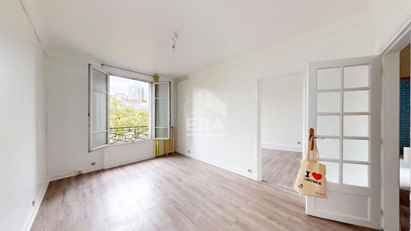 Appartement Paris 2 pièces  46.02 m2
