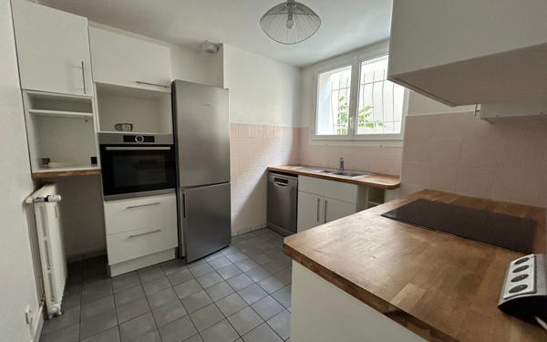 Appartement à vendre    3 pièces • 67,69 m2 Saint-Cloud