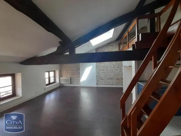 Appartement à louer 1 pièce 30.3m² Bourg-en-Bresse (01000)