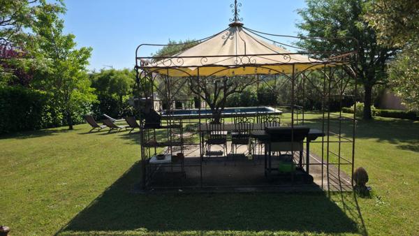 84340, MALAUCENE, A 5 mn à pied du centre-village, BASTIDE DE 8 PIECES DE 203 M² sur 1815 m² de TERRAIN clos avec Piscine