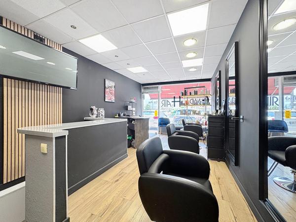 Fonds De Commerce - 60 m²