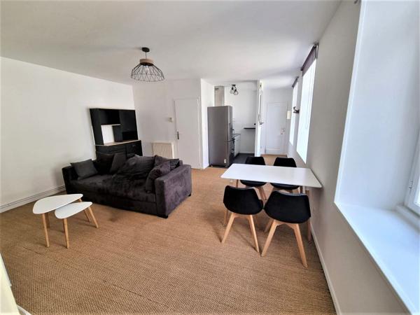 AIRE SUR LA LYS Appartement de type 2 meublé offra